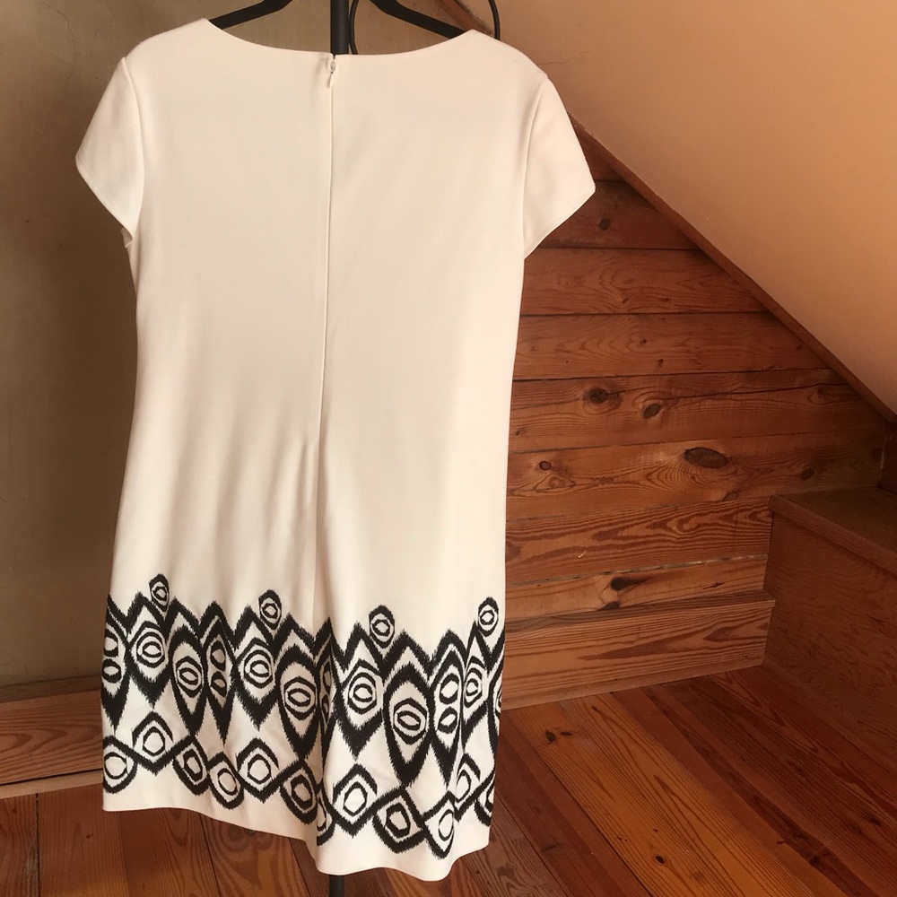 Donna Morgan Black-and-White Dress, EUC, 10 - Picture 6 of 16